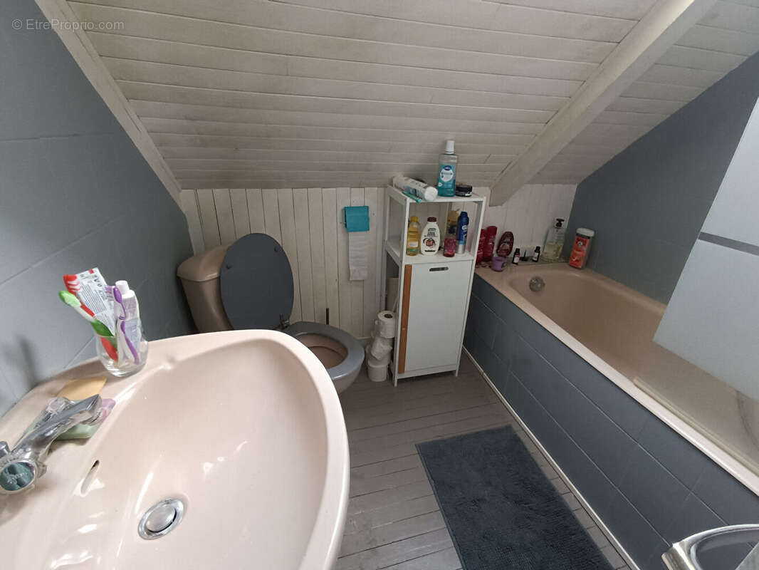 Appartement à LANISCAT