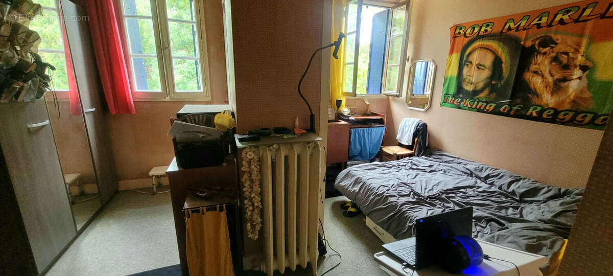 Maison à SAINT-CAPRAIS-DE-BLAYE