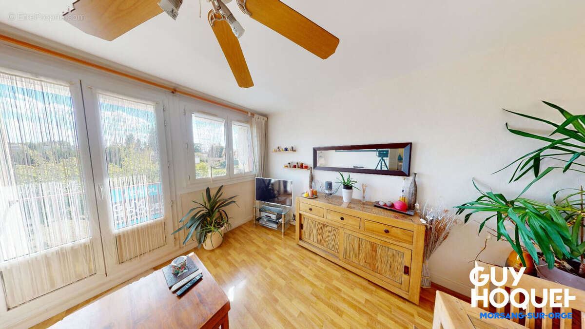 Appartement à MORSANG-SUR-ORGE