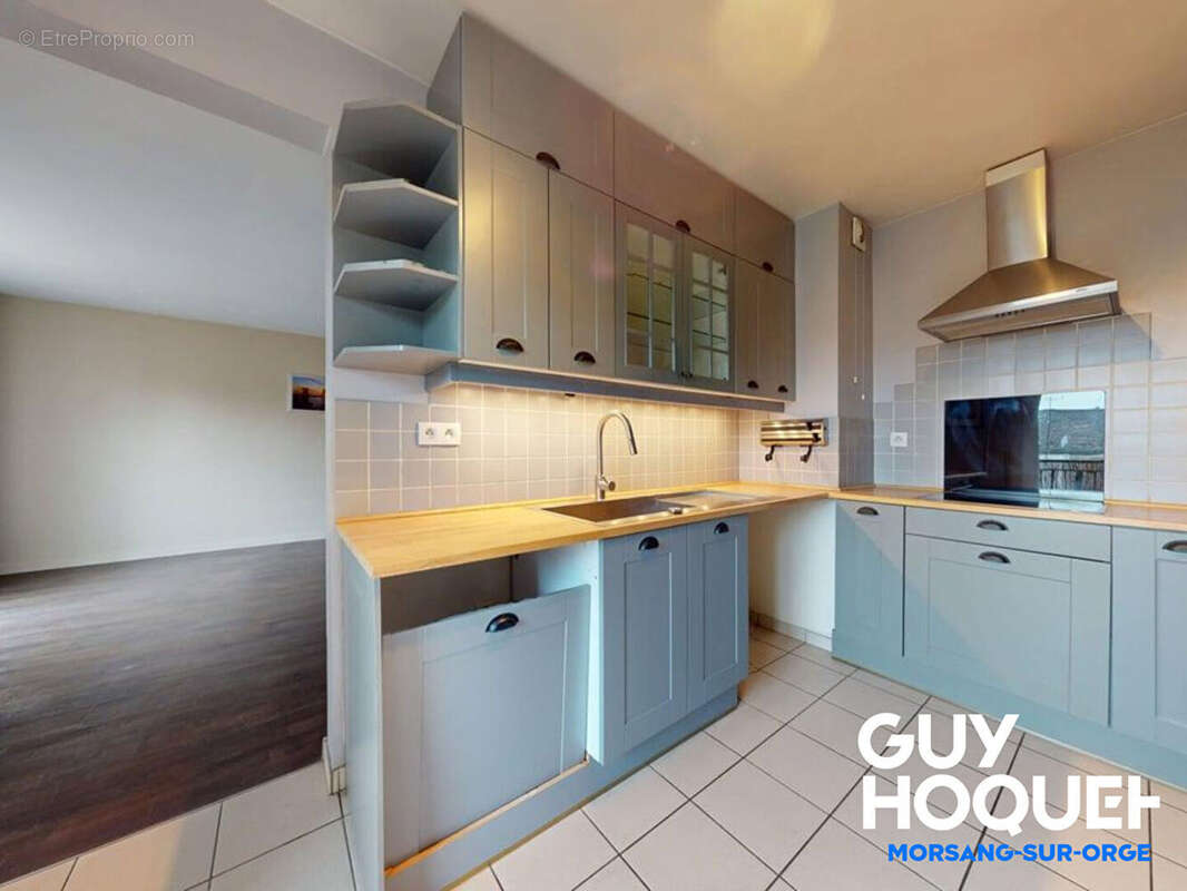 Appartement à SAVIGNY-SUR-ORGE