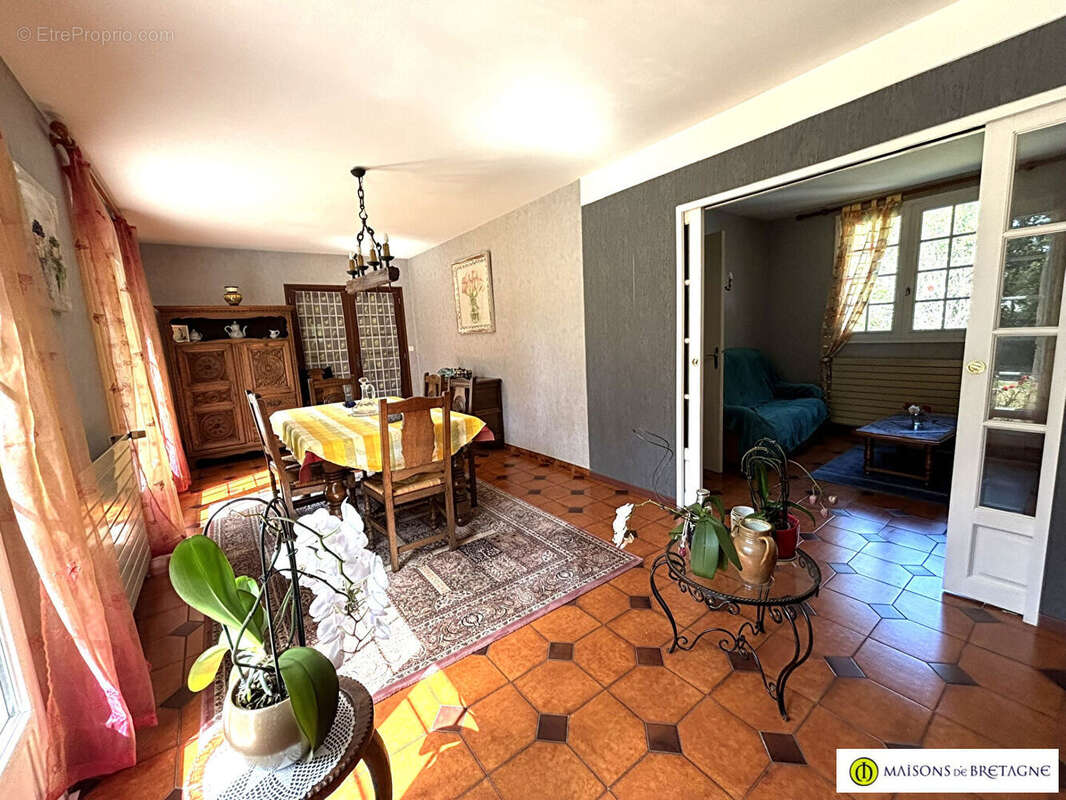 Maison à CLOHARS-CARNOET