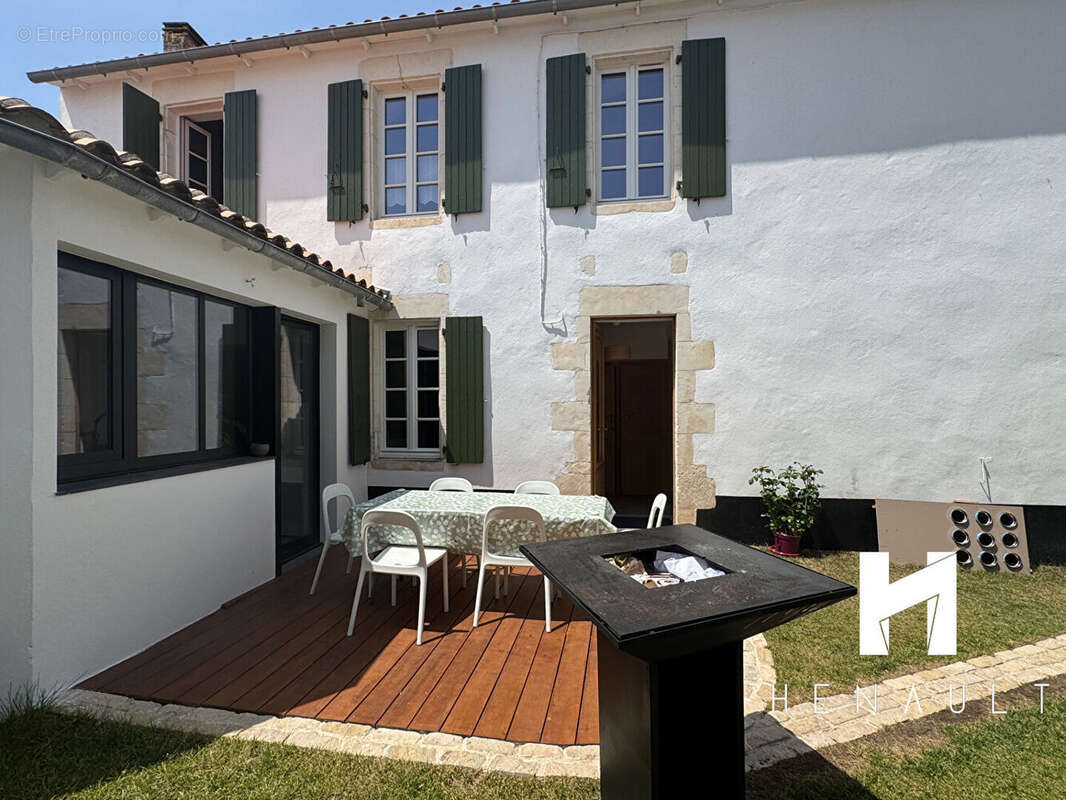 Maison à SAINTE-MARIE-DE-RE