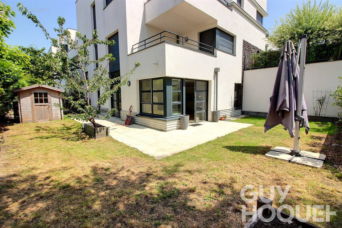 Appartement à RUEIL-MALMAISON