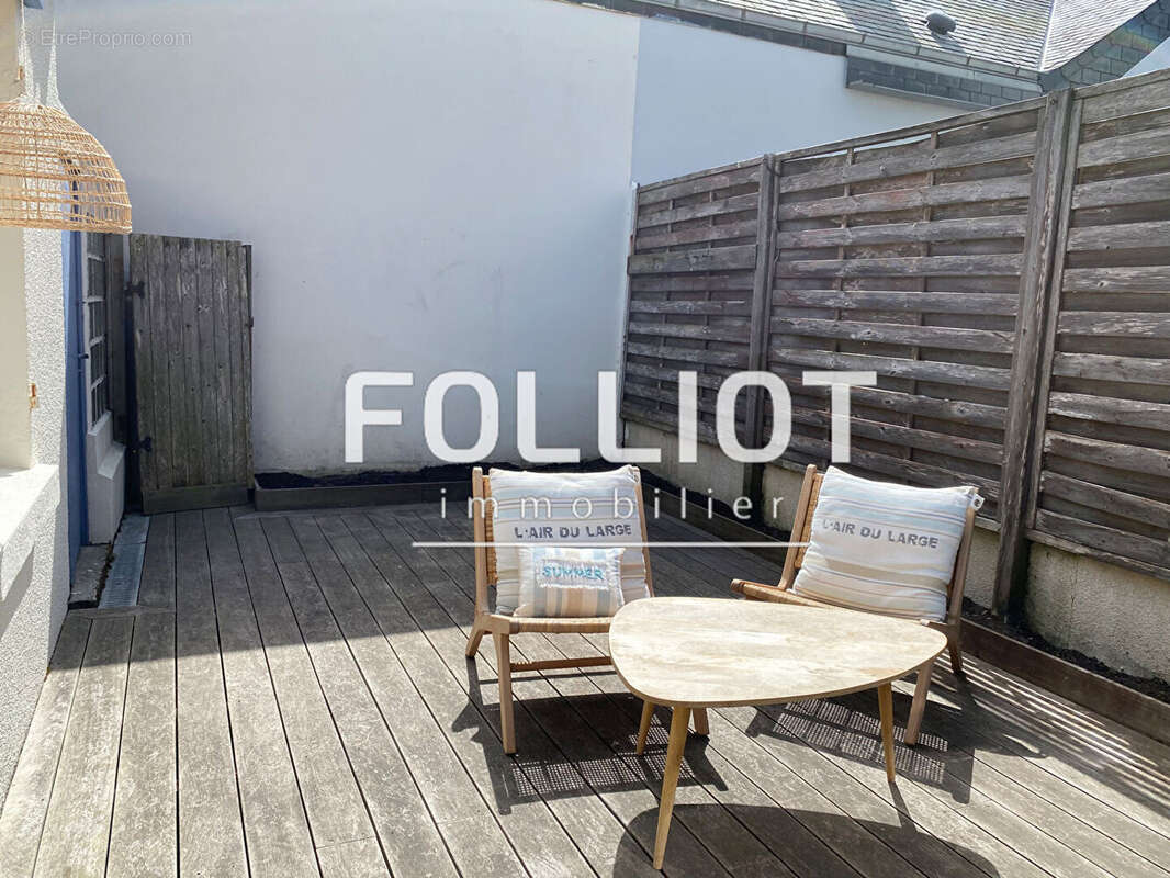 Maison à AGON-COUTAINVILLE