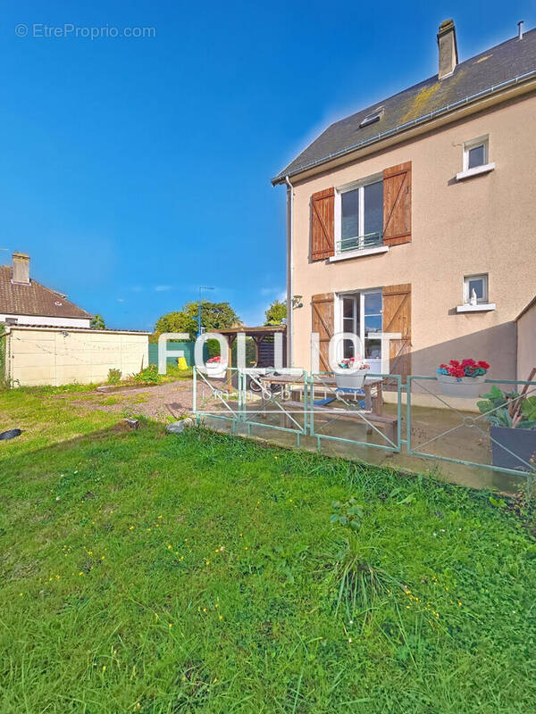 Maison à FONTENAY-LE-PESNEL
