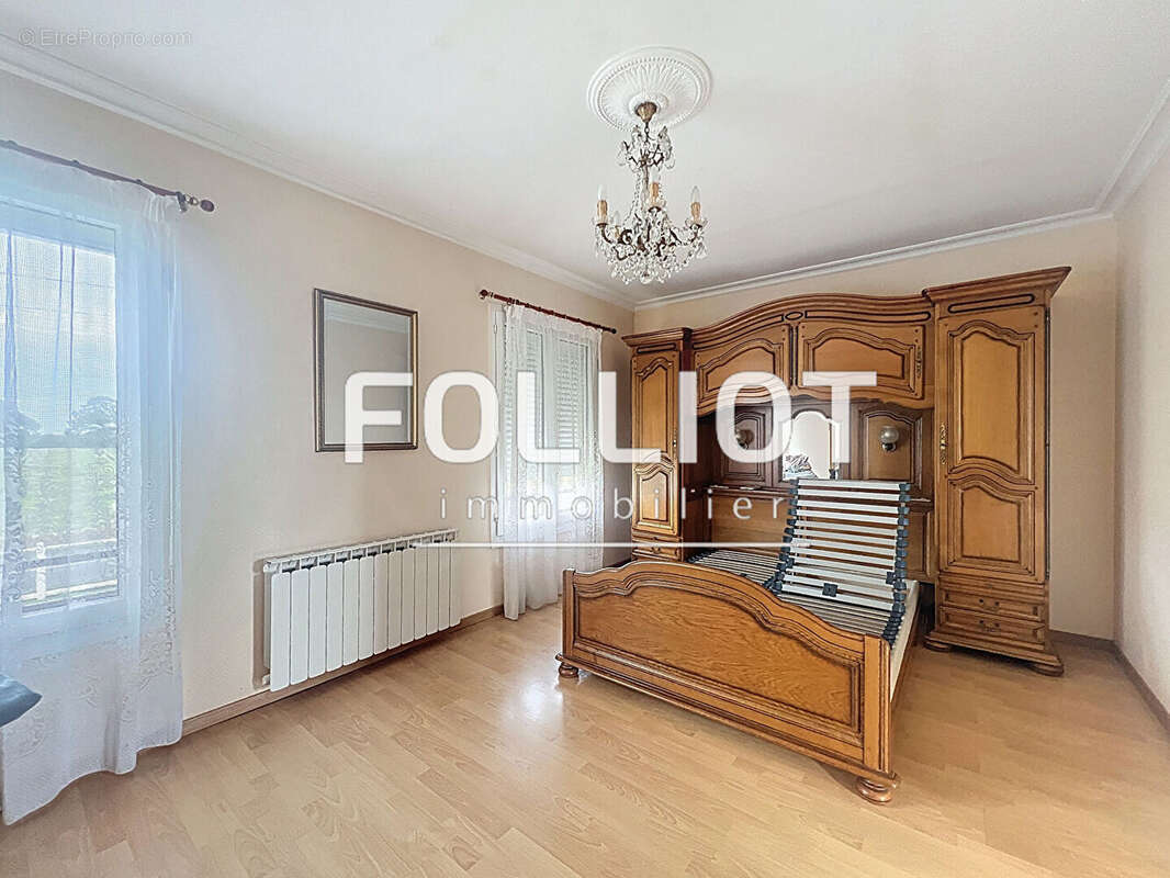 Maison à SAINT-OVIN