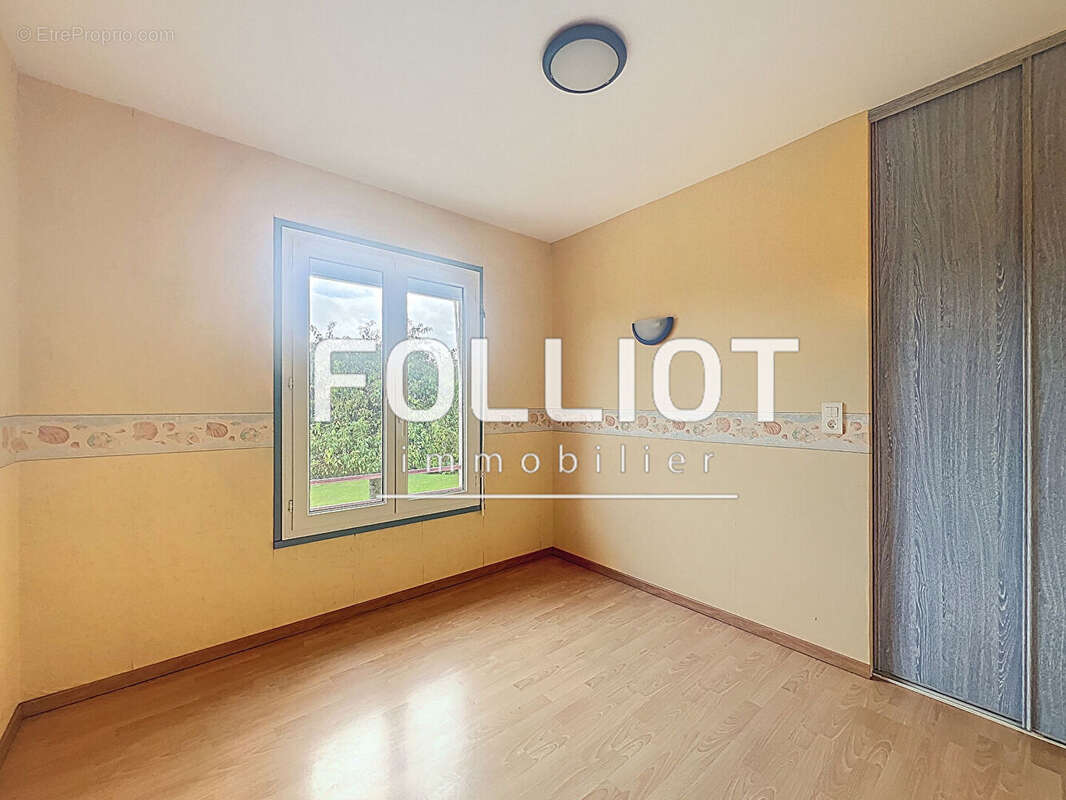 Maison à SAINT-OVIN