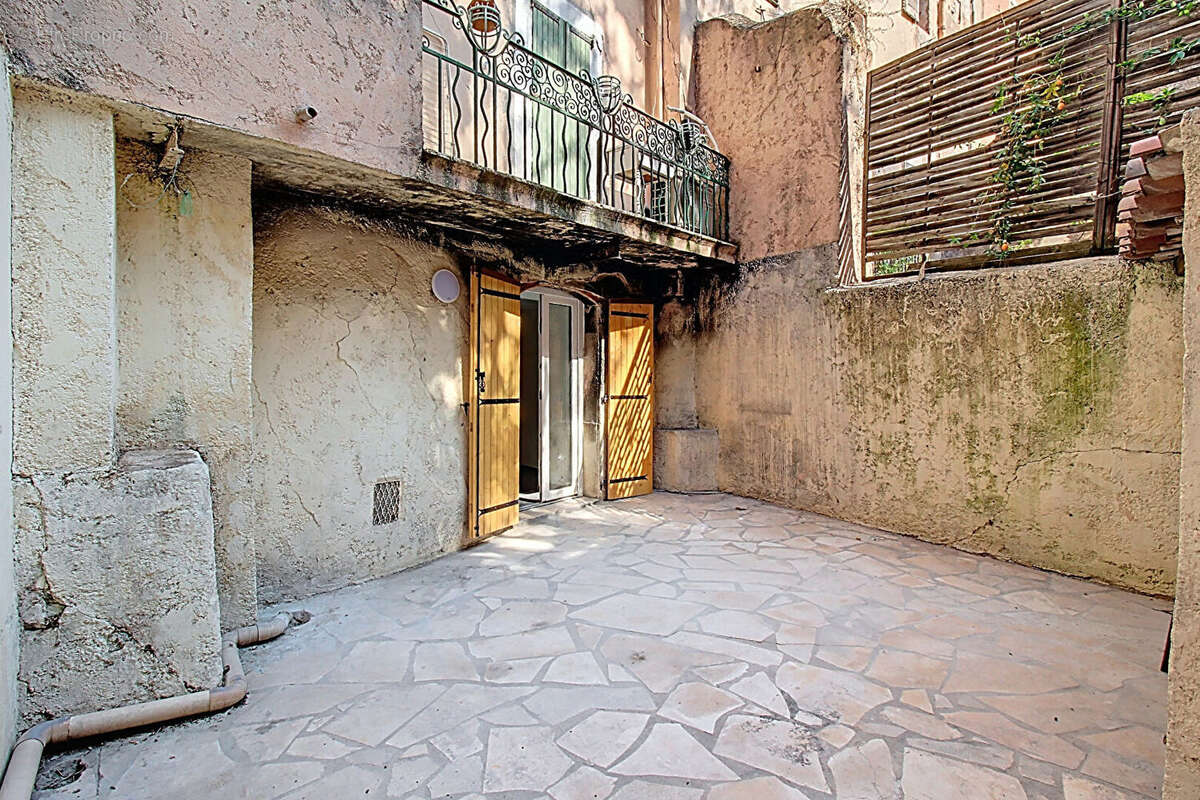 Appartement à DRAGUIGNAN