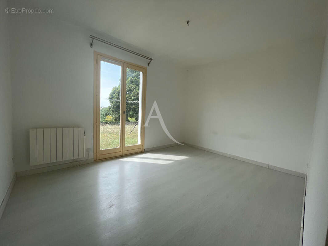 Maison à MONTRICHARD