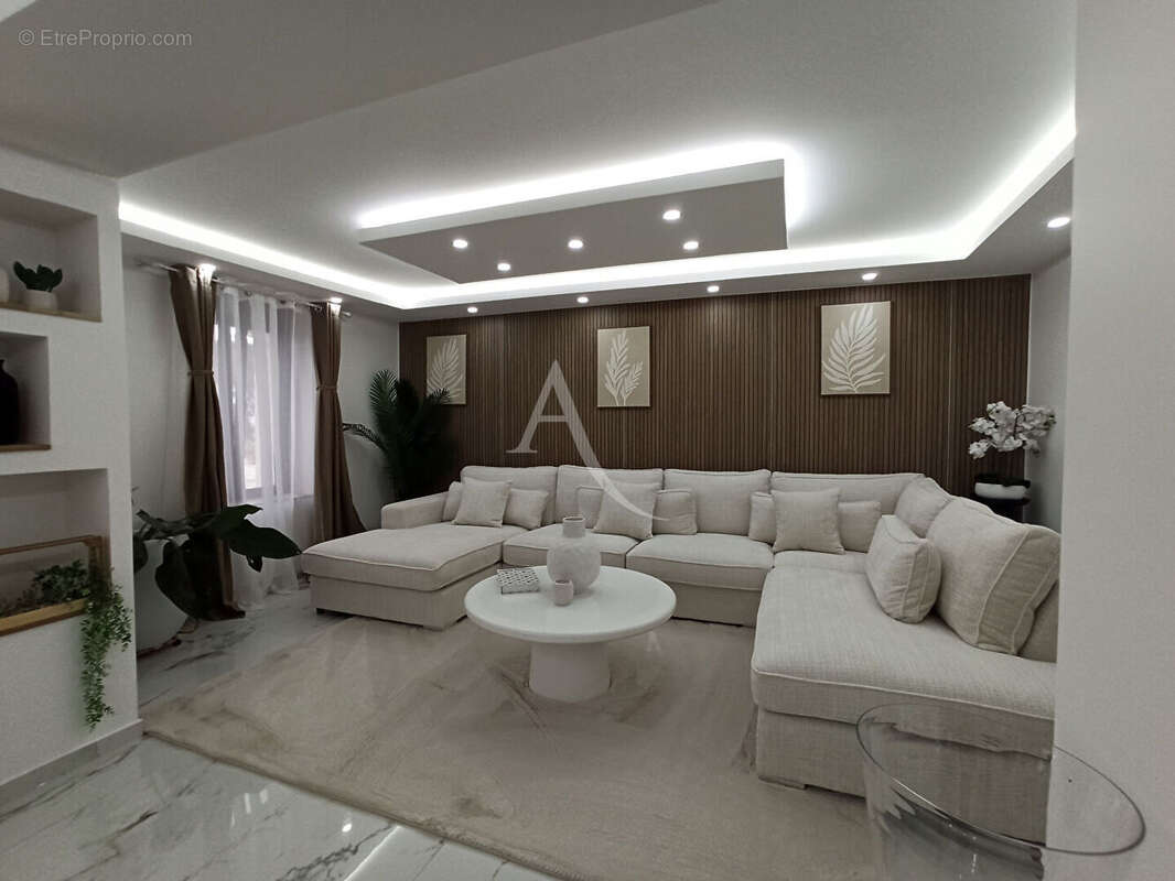 Maison à LA VERNELLE