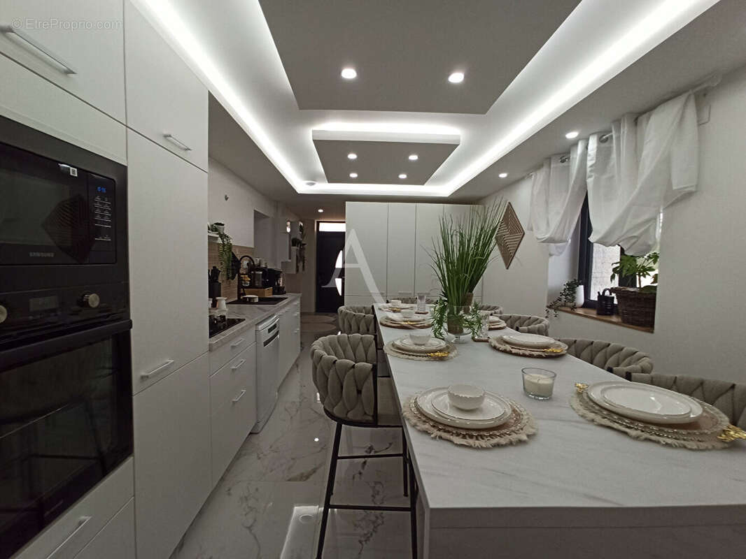 Maison à LA VERNELLE