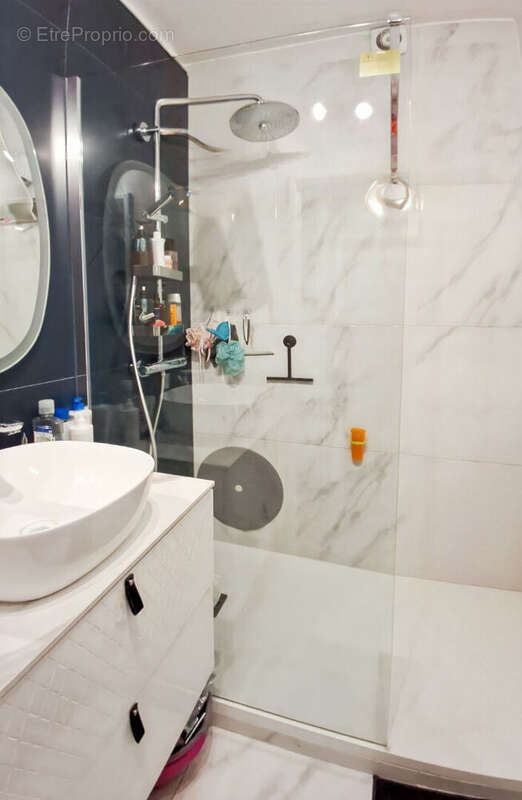 Appartement à SURESNES