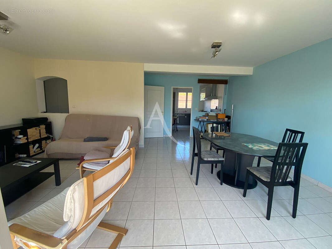 Appartement à VILLEMANDEUR