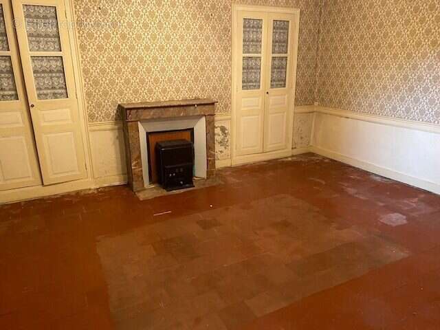 Maison à SAINT-REMY-DU-VAL