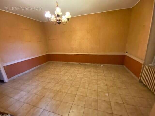 Maison à SAINT-REMY-DU-VAL