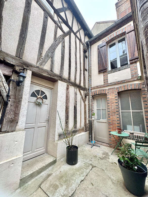 Appartement à VERNEUIL-SUR-AVRE