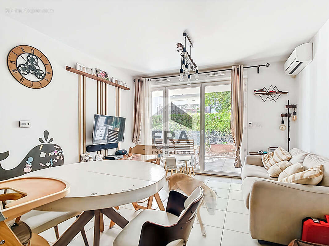Appartement à MARSEILLE-9E