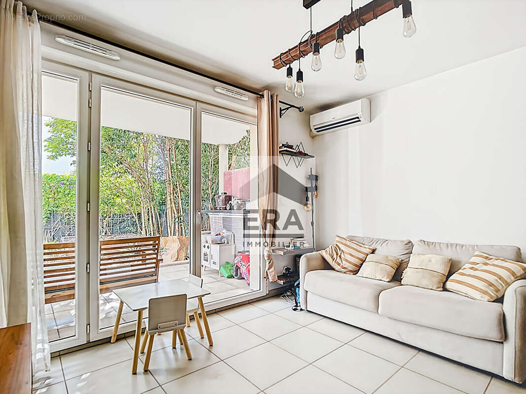 Appartement à MARSEILLE-9E