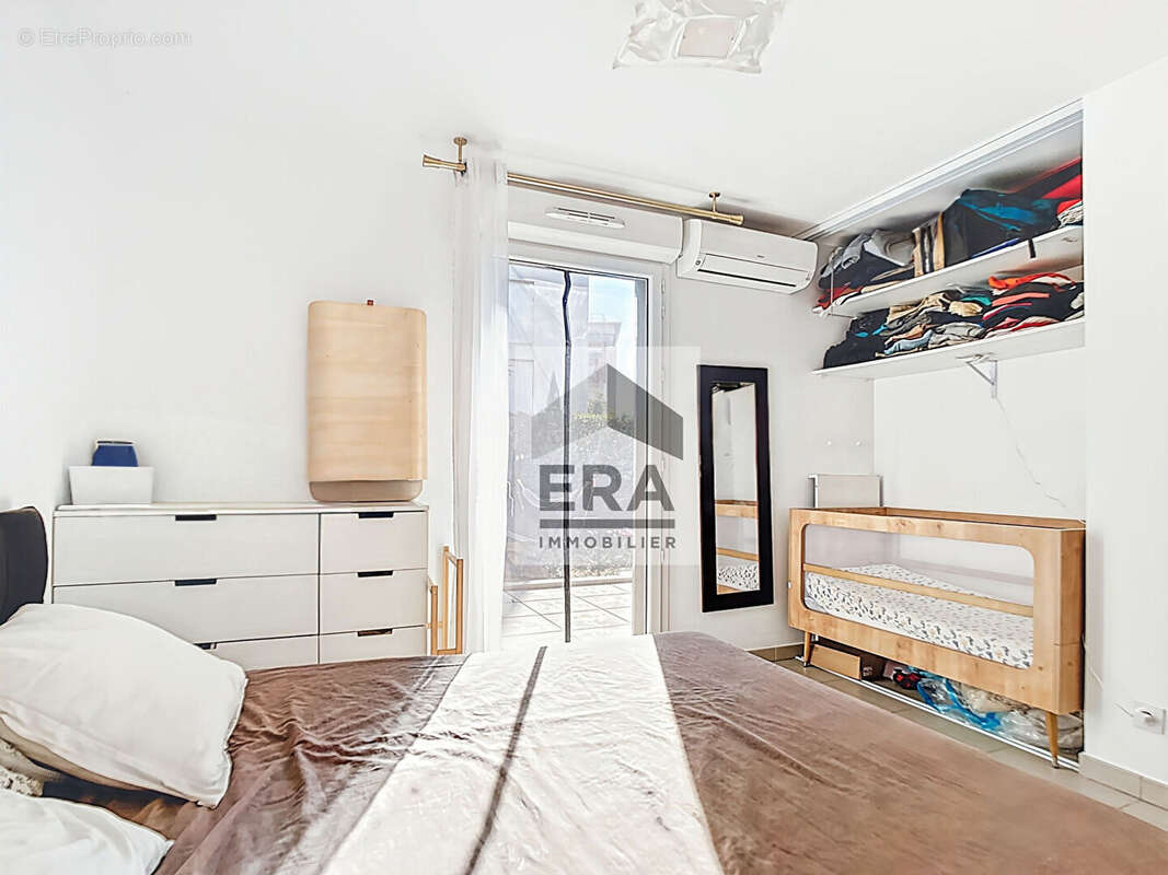 Appartement à MARSEILLE-9E