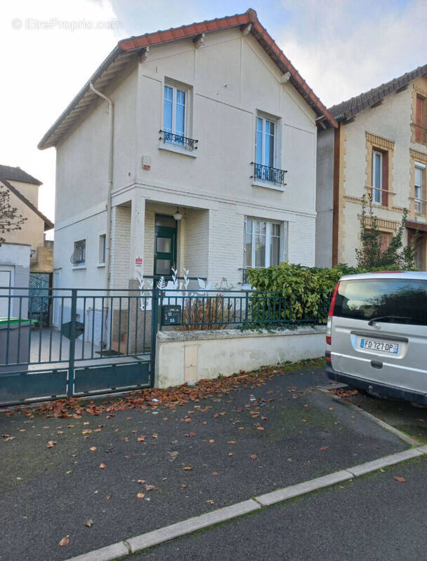 Maison à ARNOUVILLE-LES-GONESSE