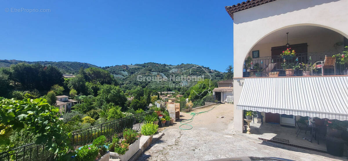 Maison à AURIBEAU-SUR-SIAGNE