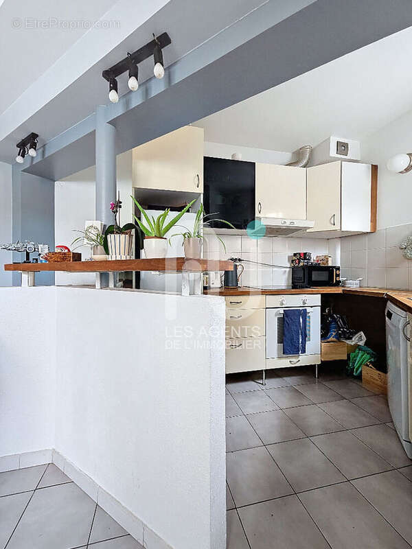 Appartement à ASNIERES-SUR-SEINE