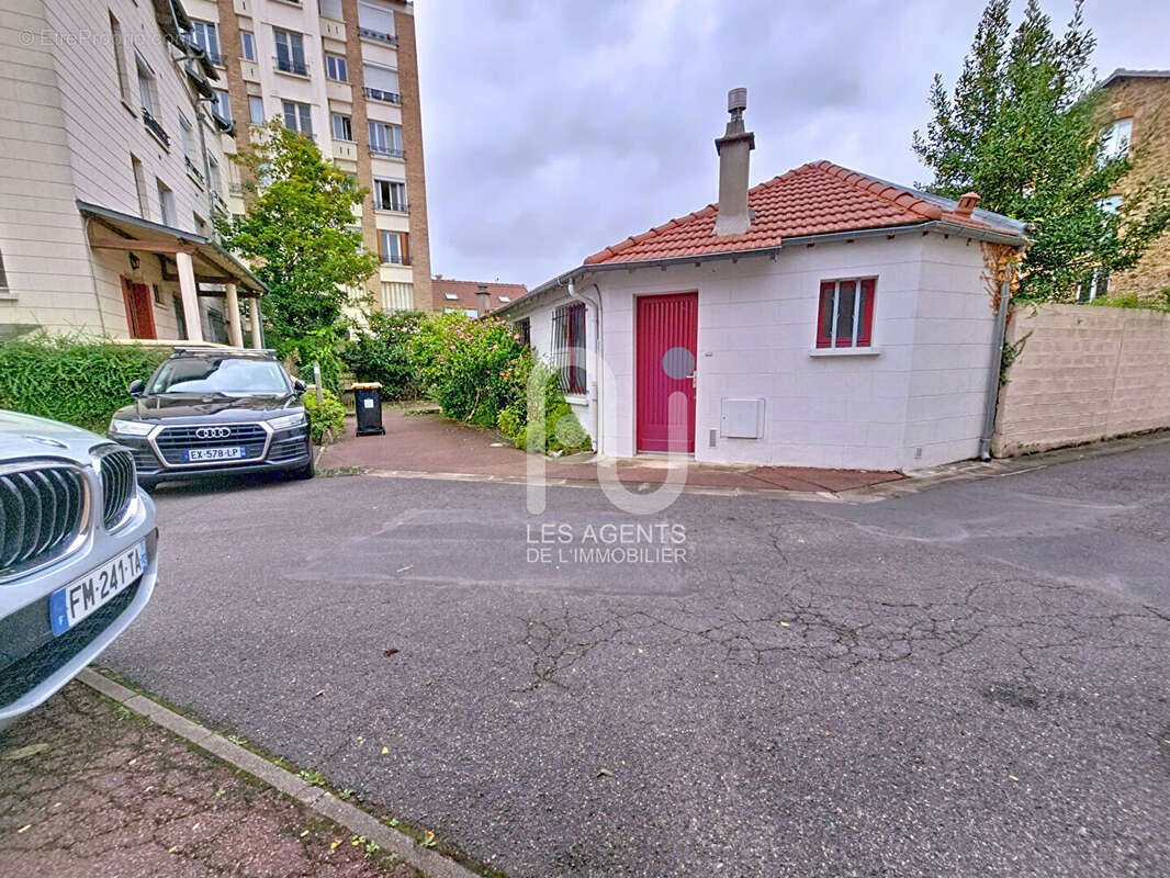 Appartement à ASNIERES-SUR-SEINE