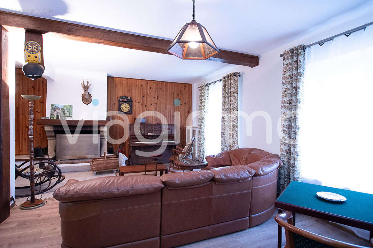 Maison à CROUY-SUR-OURCQ