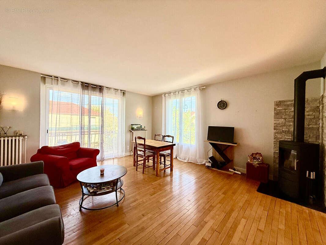 Maison à MALEMORT-SUR-CORREZE