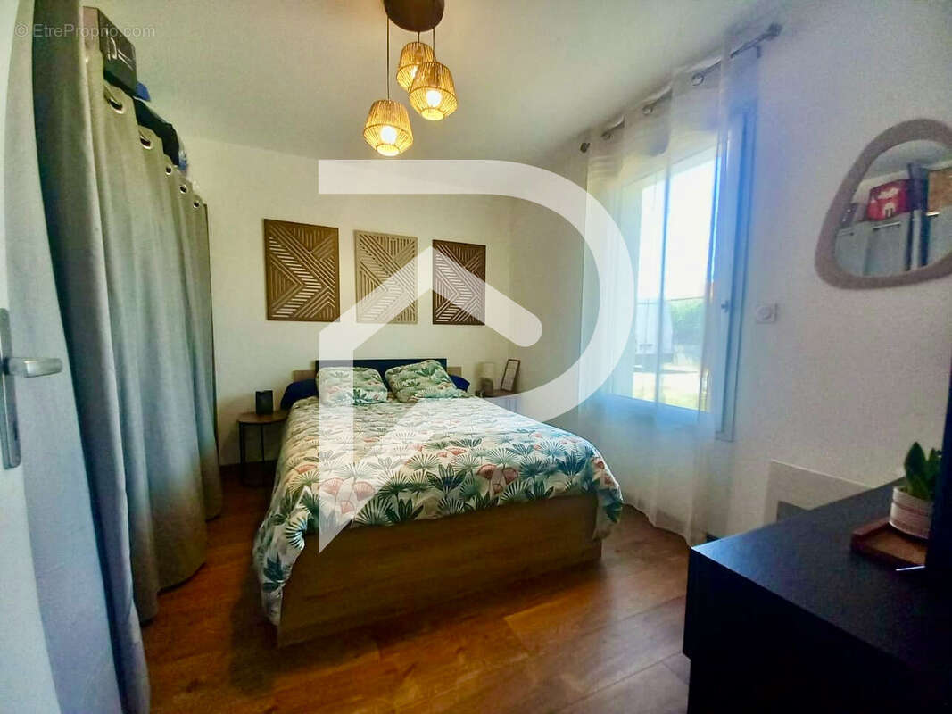 Maison à SAINT-MARTIN-DE-HINX