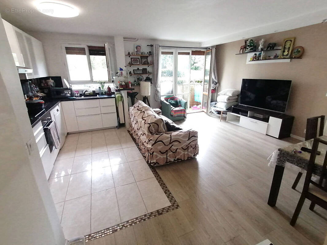 Appartement à NOISY-LE-SEC