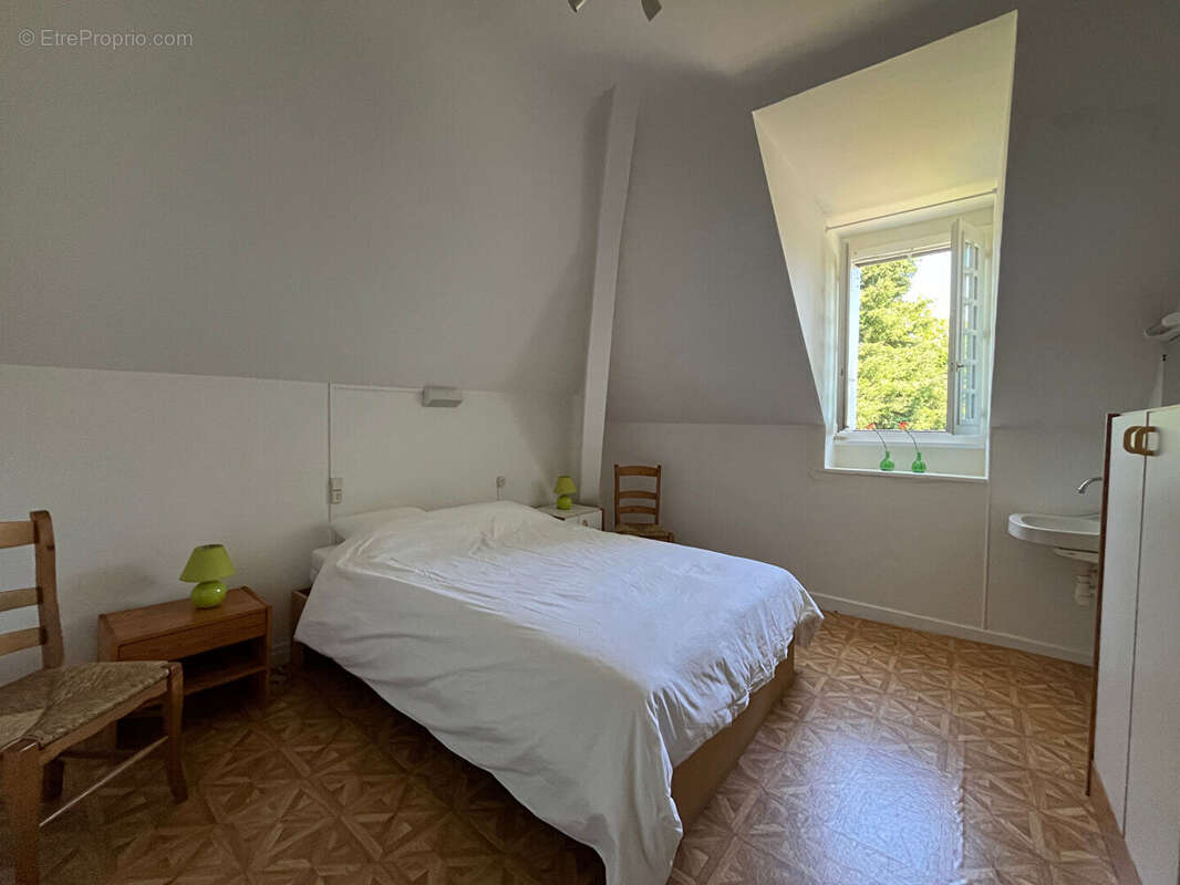 Maison à SAINT-SULPICE-LAURIERE