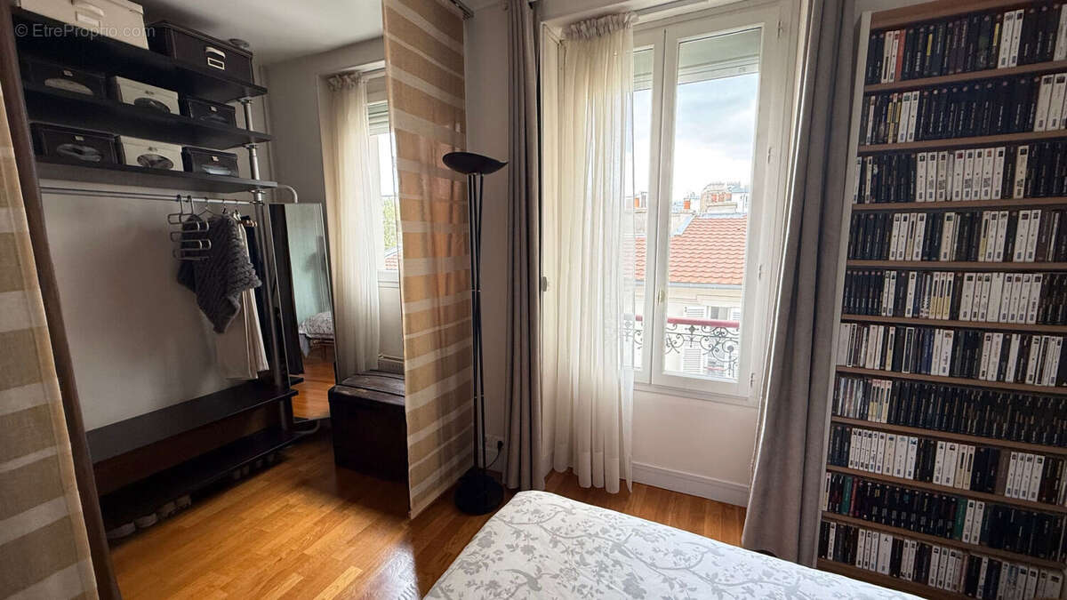 Appartement à PARIS-12E