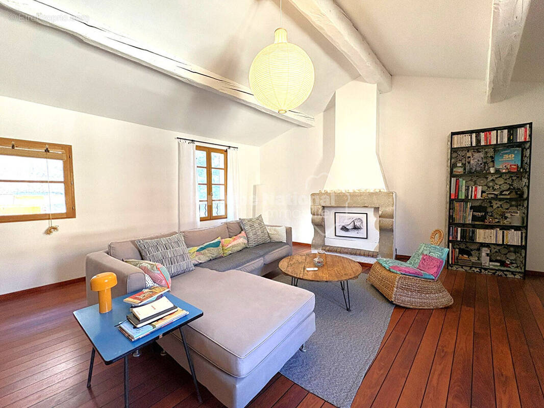 Appartement à SOMMIERES