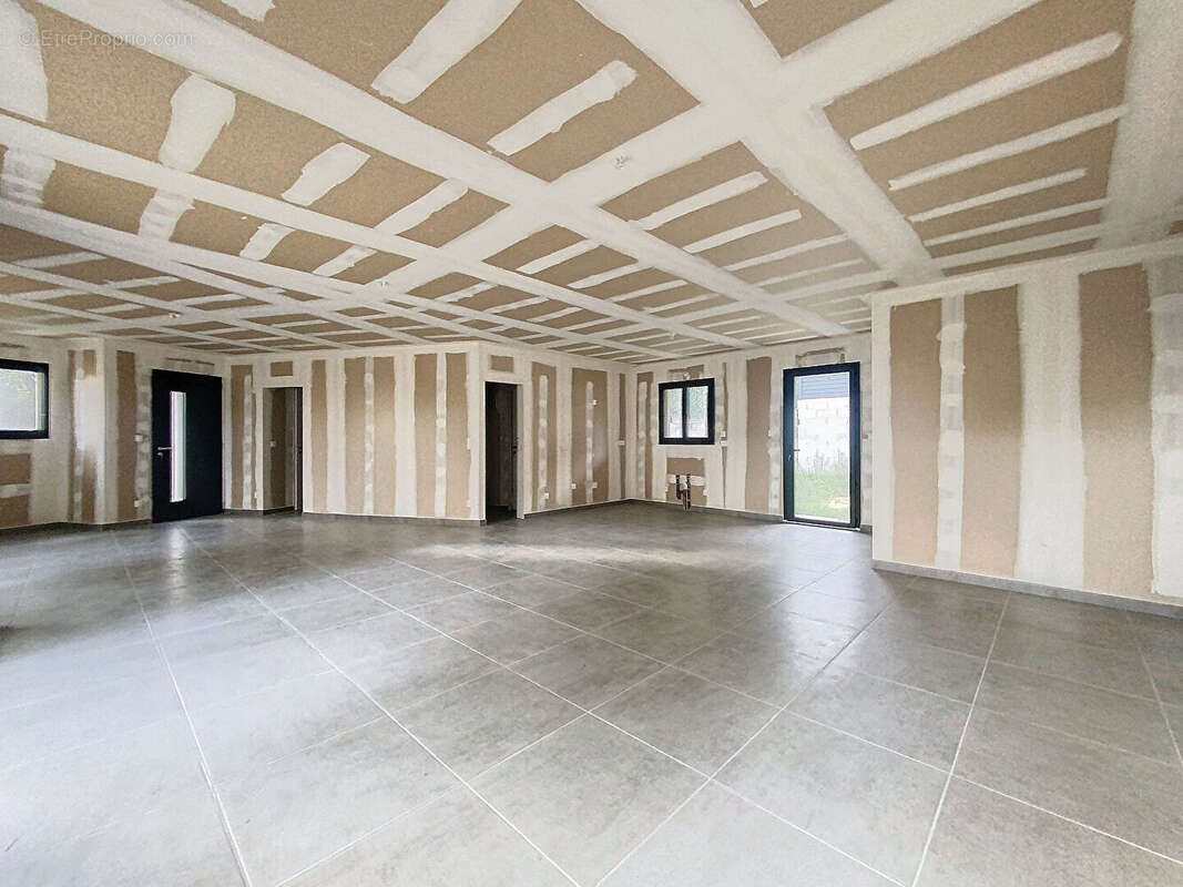 Maison à SEPTEMES-LES-VALLONS