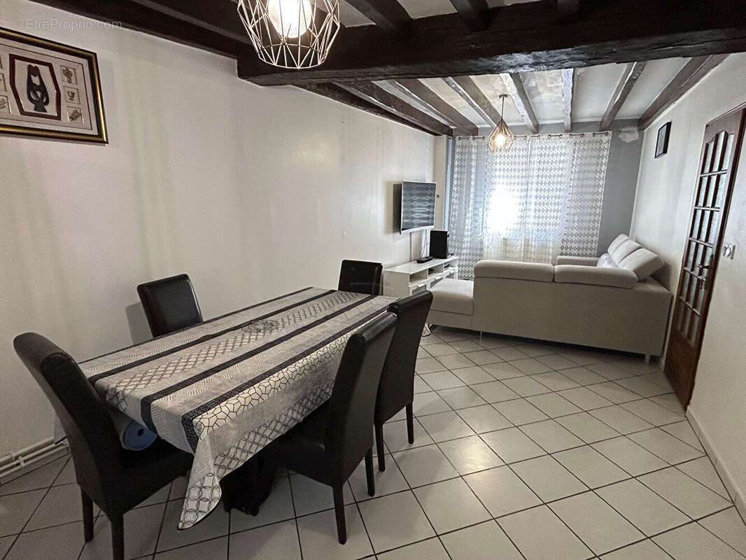 Maison à LA FERTE-SOUS-JOUARRE