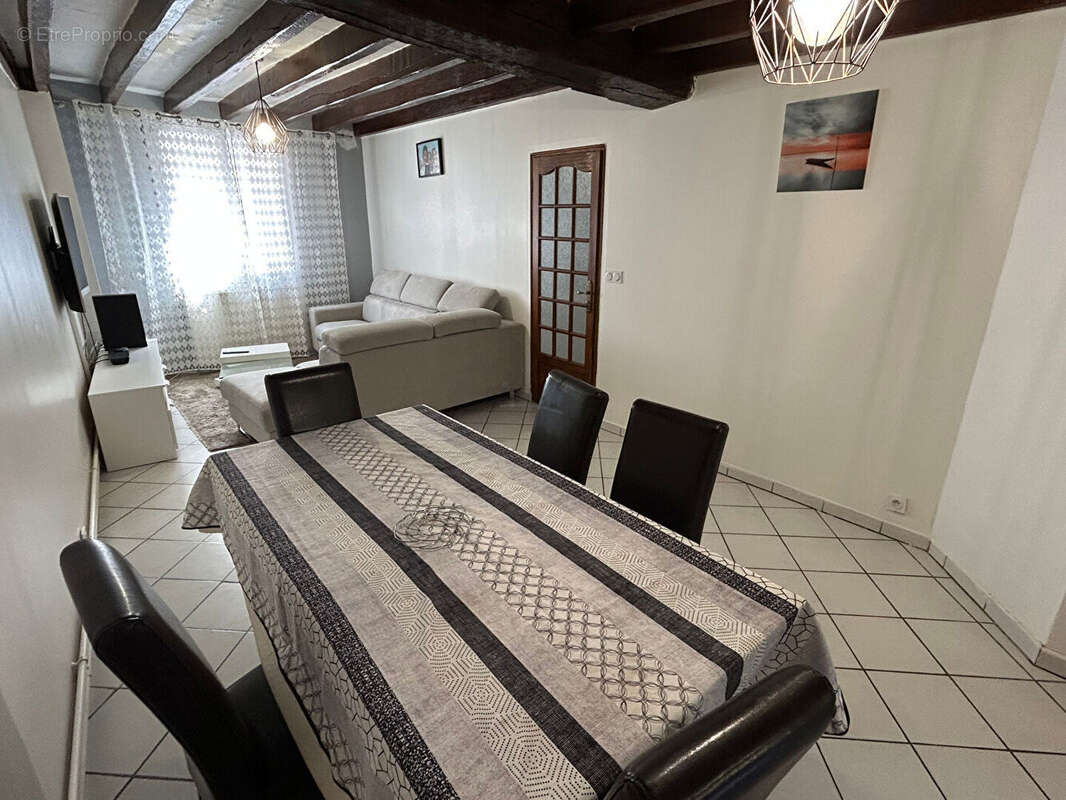 Maison à LA FERTE-SOUS-JOUARRE