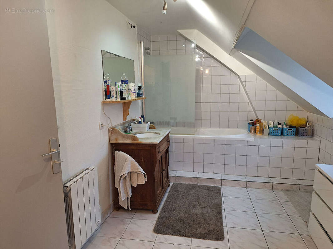 Maison à LA FERTE-GAUCHER