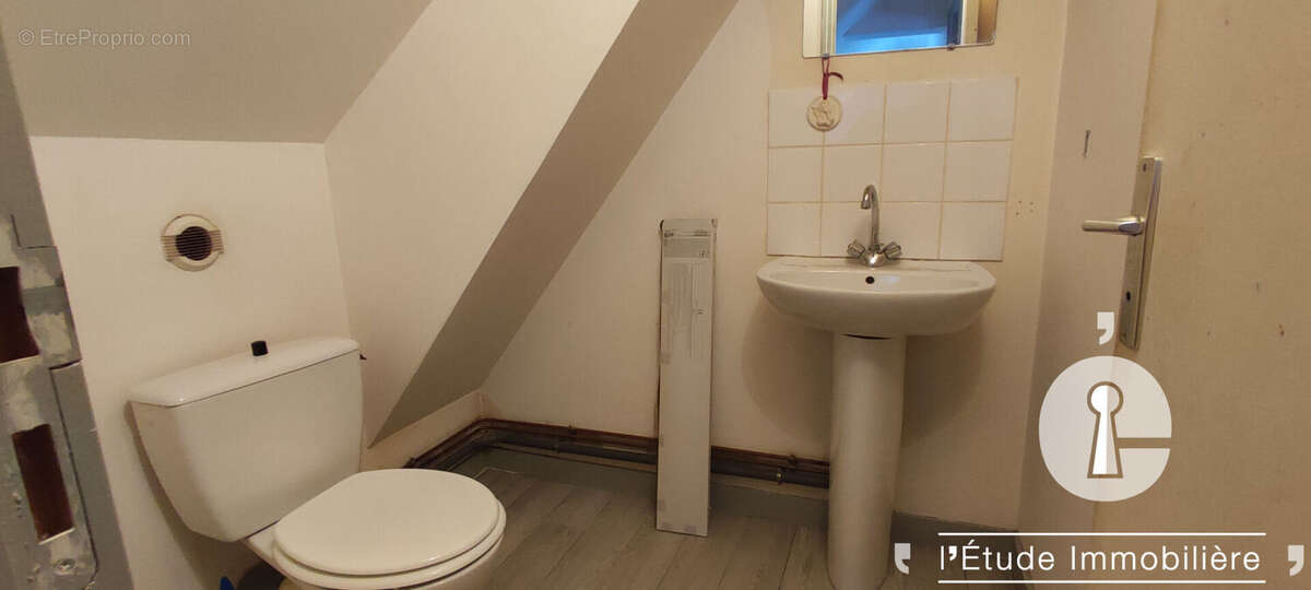 Maison à LA BACONNIERE