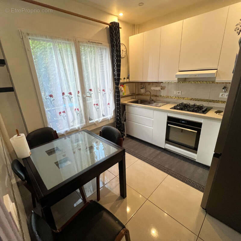 Appartement à BONDY