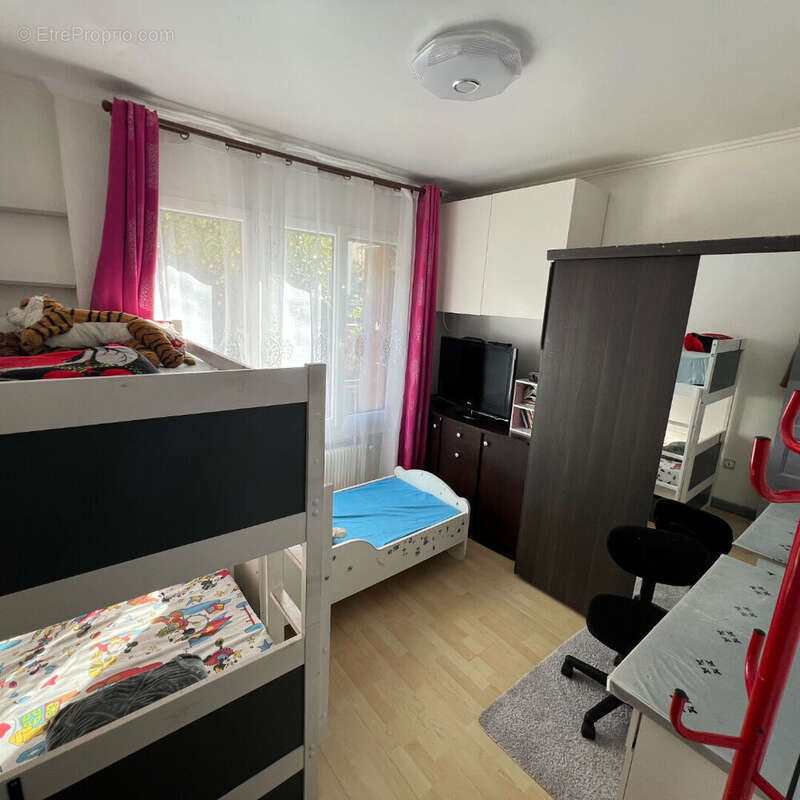 Appartement à BONDY