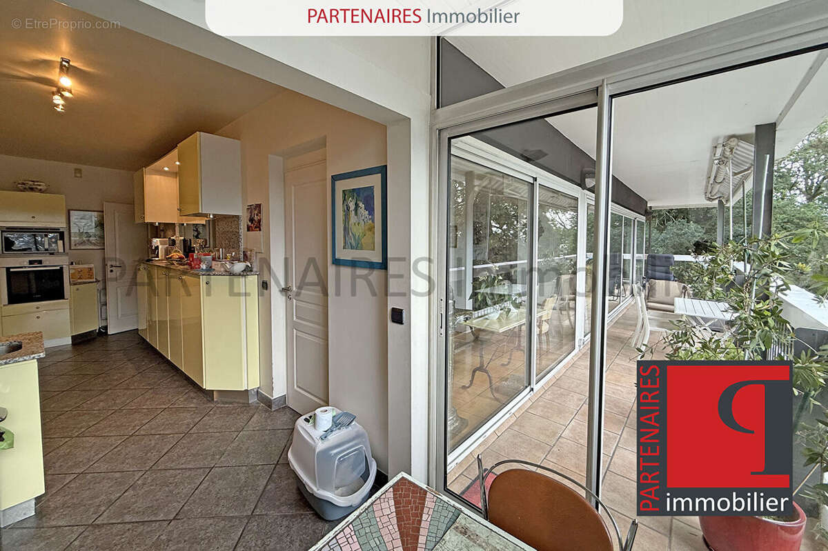 Appartement à LE CHESNAY