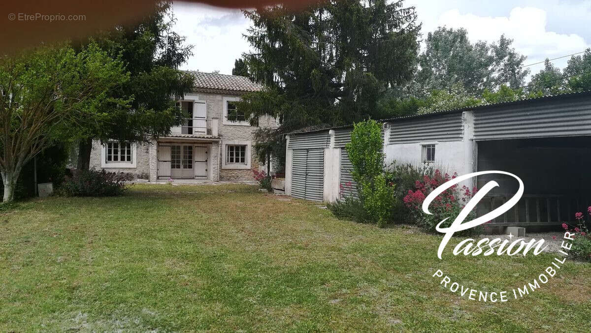 Maison à SAINT-REMY-DE-PROVENCE