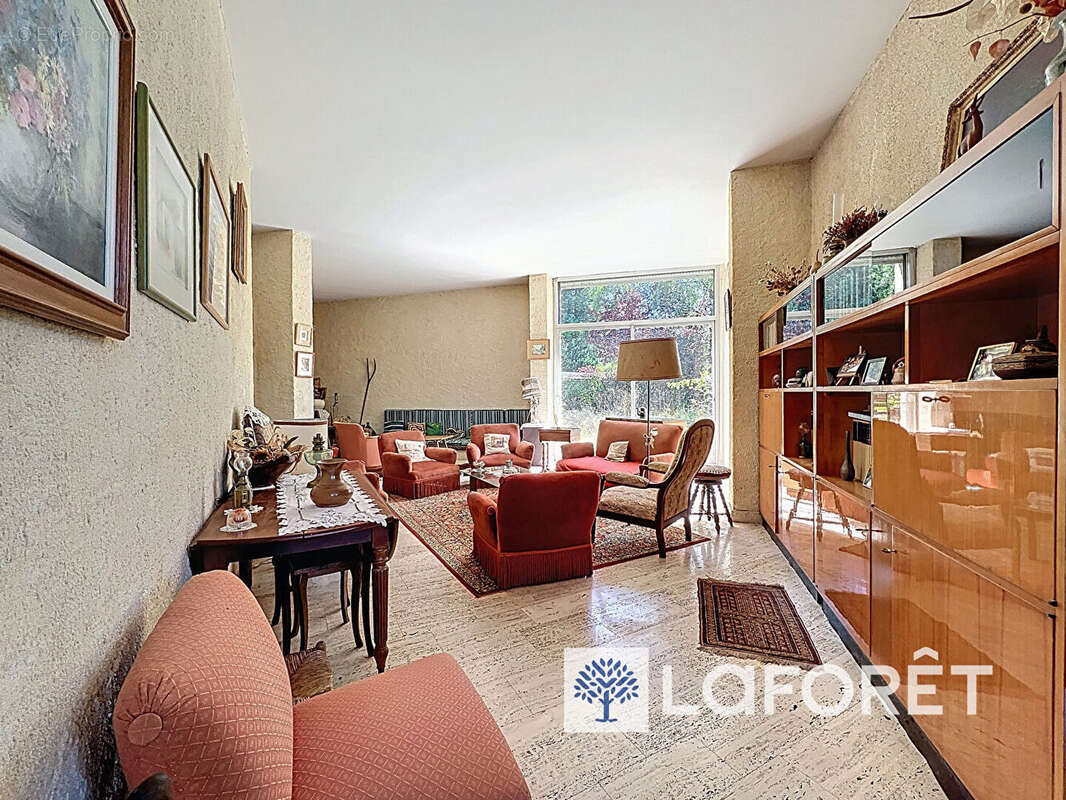 Maison à CHAMPAGNE-AU-MONT-D'OR