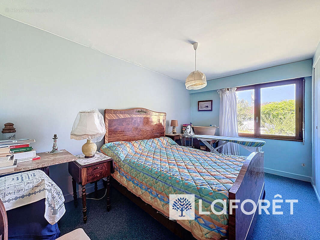 Maison à CHAMPAGNE-AU-MONT-D'OR