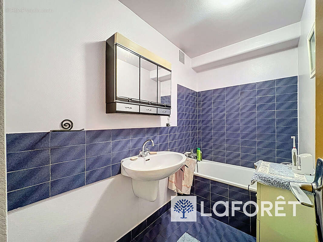 Maison à CHAMPAGNE-AU-MONT-D'OR