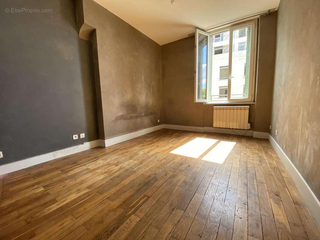 Photo 6 - Appartement à LYON-7E