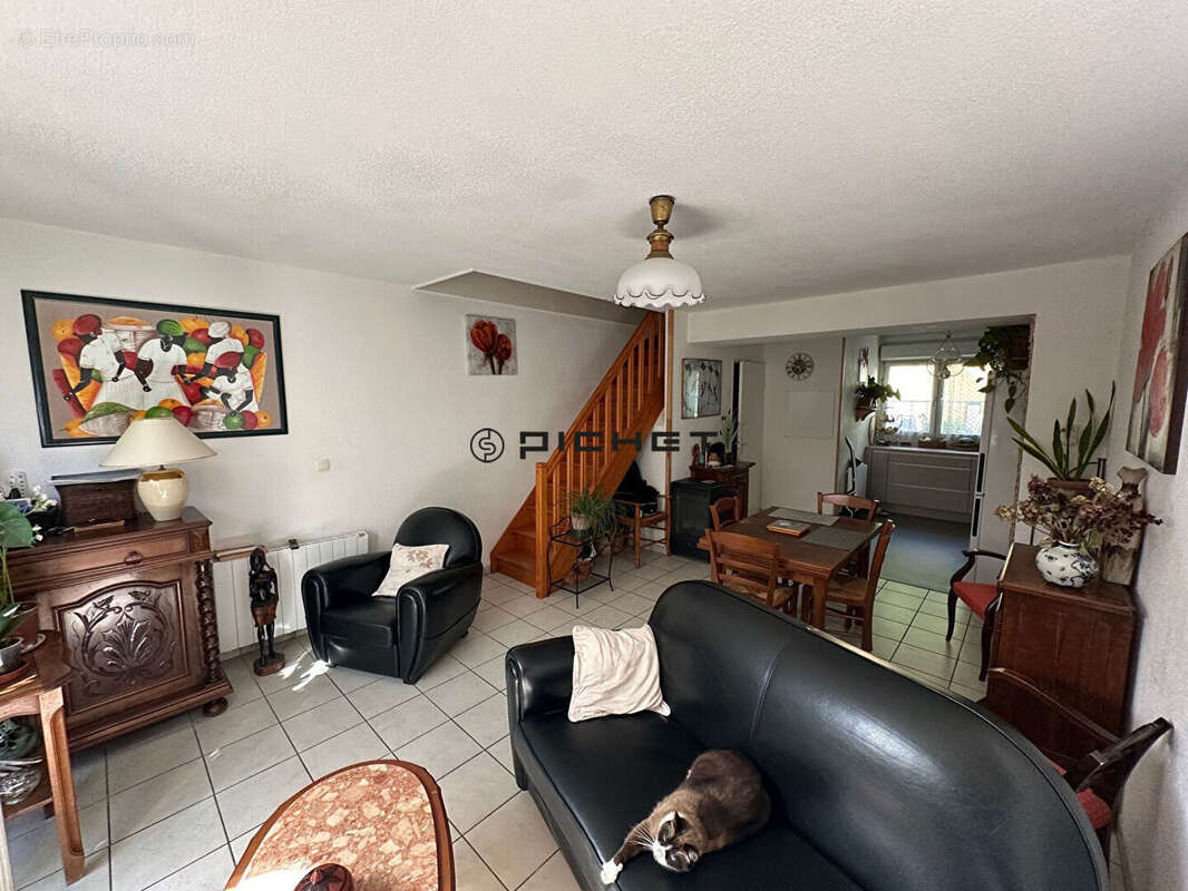 Maison à SARLAT-LA-CANEDA