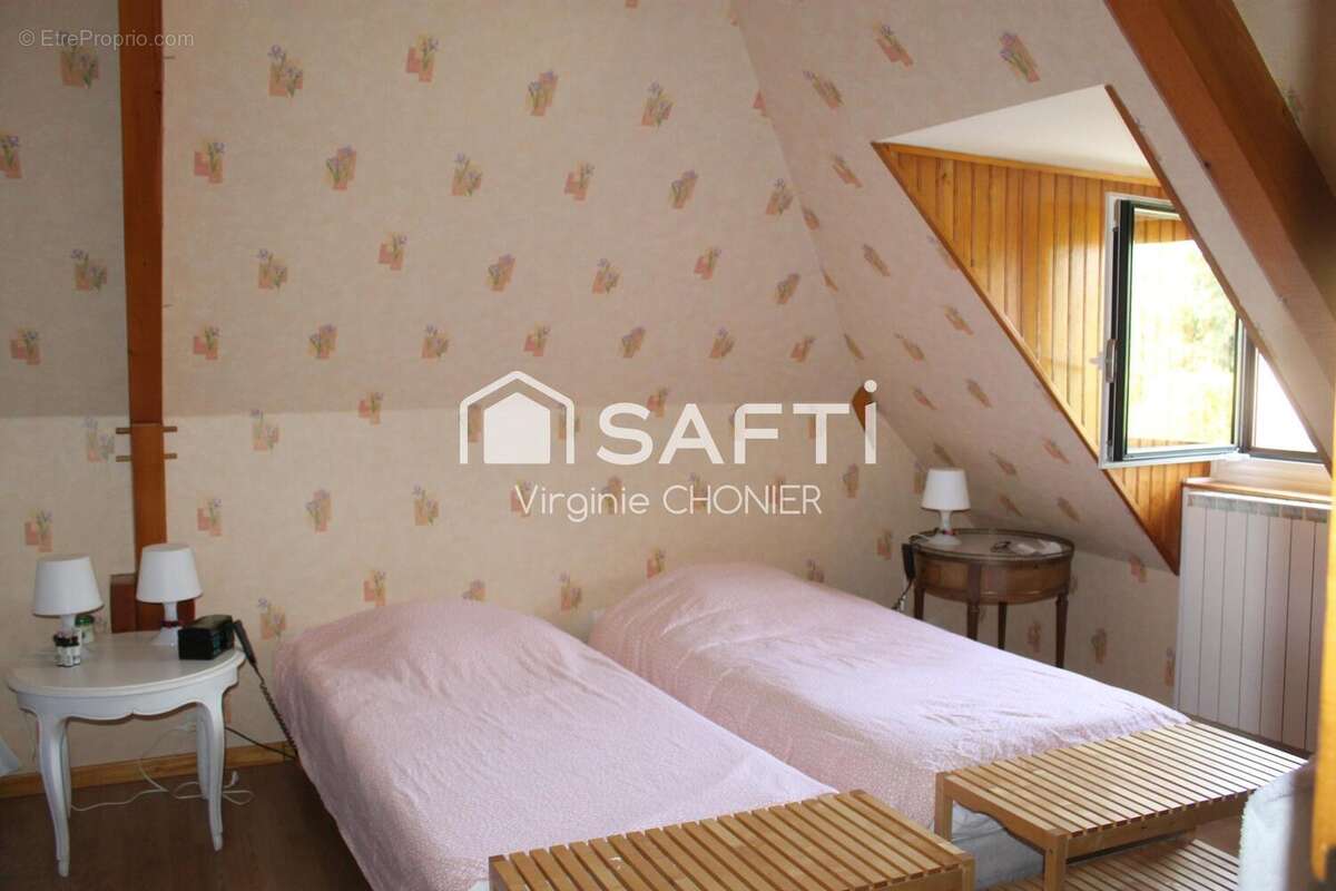 Photo 9 - Maison à SAINT-REMY-EN-ROLLAT