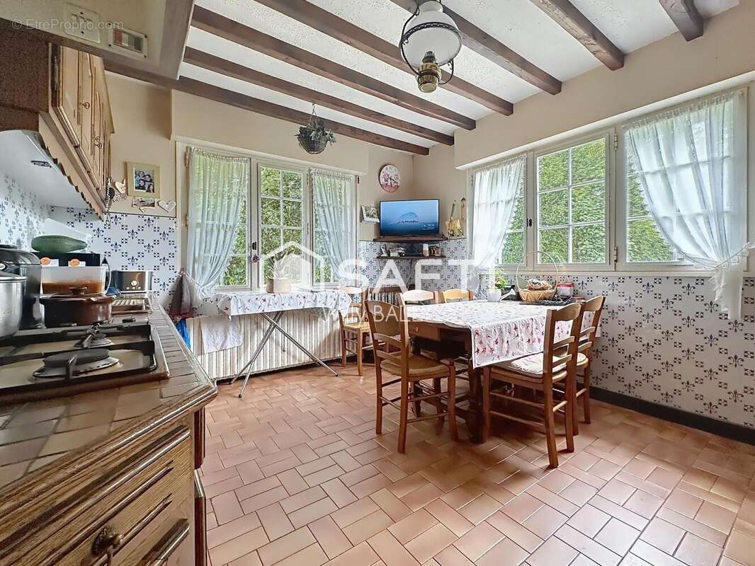 Photo 3 - Maison à BEAURAINVILLE